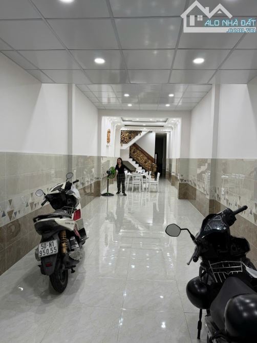 MT CHỢ AN DƯƠNG VƯƠNG P.AN LẠC Q.BÌNH TÂN -  105m2 ( 5 Tầng ) CÓ THANG MÁY - GIÁ : 15 TỶ 5