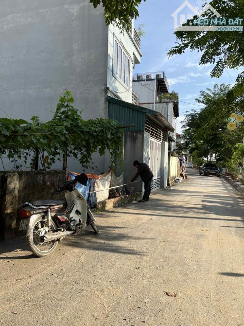 Bán đất Đông Hội Đông Anh- Veiw Hồ -Hàng xóm vin Cổ Loa- oto Tránh- 65m- nhỉnh 7 tỷ( TL)