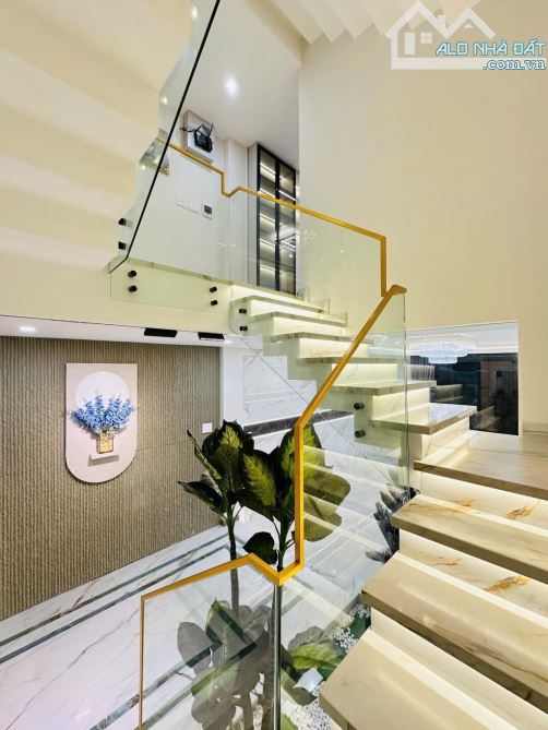 🏡 BÁN NHÀ GẦN PHAN HUY ÍCH – GÒ VẤP – 5 TẦNG – HẺM XE HƠI – FULL NỘI THẤT - NHỈNH 11 TỶ.