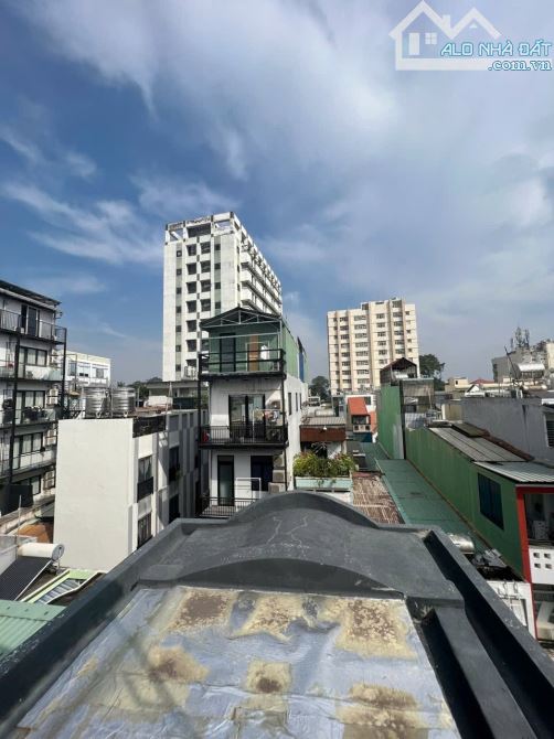 CHDV 9 TỶ NHỈNH DOANH THU TRÊN 30TR THÁNG NHÀ 5 TẦNG HẺM XE HƠI ĐẬU CỬA – CƯ XÁ PHAN ĐĂNG