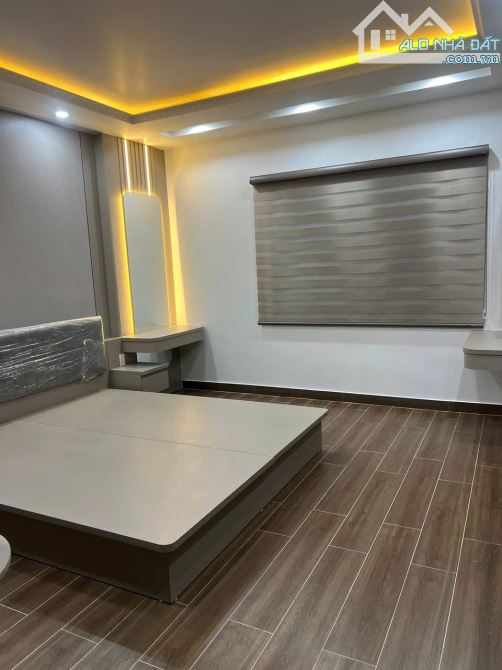 P Tuấn... Nhà khu phân lô cao cấp Ngô gia tự (Tđc sao sáng ) - xây mới độc lập 4,5 tầng - 10