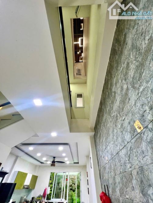 BÁN NHÀ HẺM XE HƠI LŨY BÁN BÍCH, 95M2, 3 TẦNG BTCT, 11.5 TỶ TL - 10