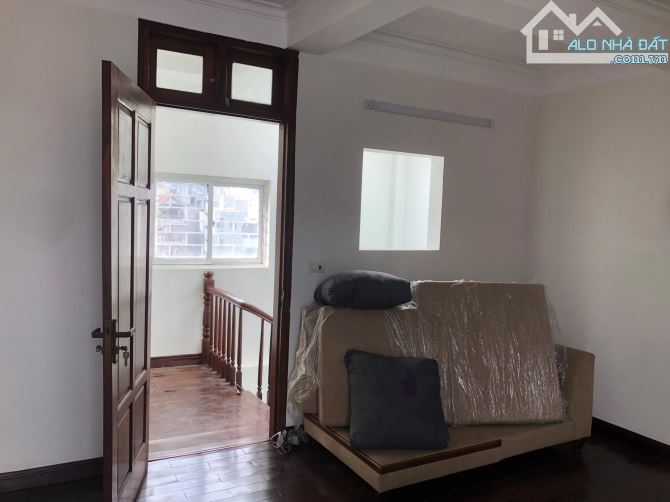 NHÀ ĐẸP OTO ĐỖ NGÕ THÔNG,2 THOÁNG 5 TẦNG KINH DOANH CCMN,PHAN ĐÌNH GIÓT HÀ ĐÔNG 41M 11 TỶ - 11