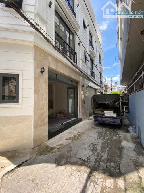 Bán nhà 4 tầng, 5PN, Phan Văn Trị P11, 40m2, giá  6.95 tỷ bớt lộc - 1