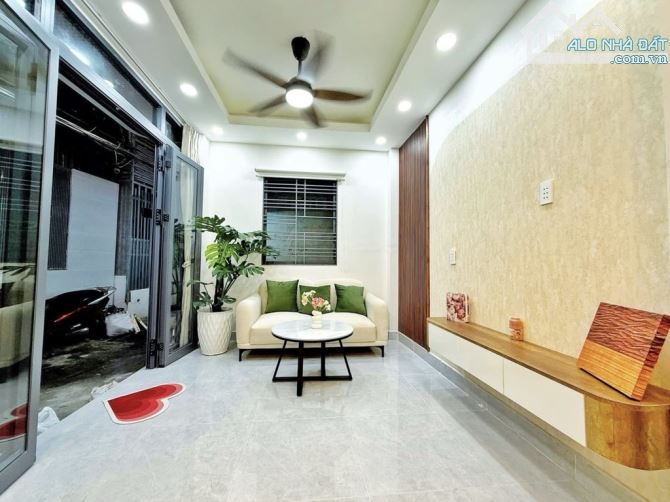 🔥DUY TÂN, PHÚ NHUẬN, 3 TẦNG, 19m2, 3 PN, 3WC, GIá: 4,55 TỶ 🔥 - 1