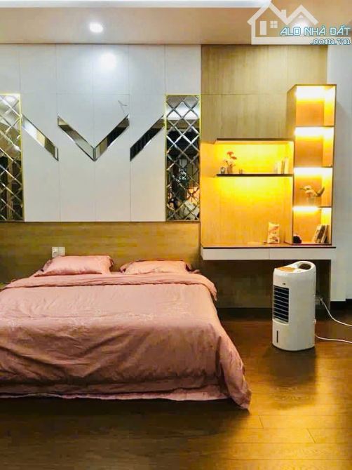 BÁN BIỆT THỰ 4 TẦNG MẶT TIỀN PHÙNG CHÍ KIÊN, KQH KIỂM HUỆ, P. XUÂN PHÚ, ĐẲNG CẤP TP HUẾ - 1