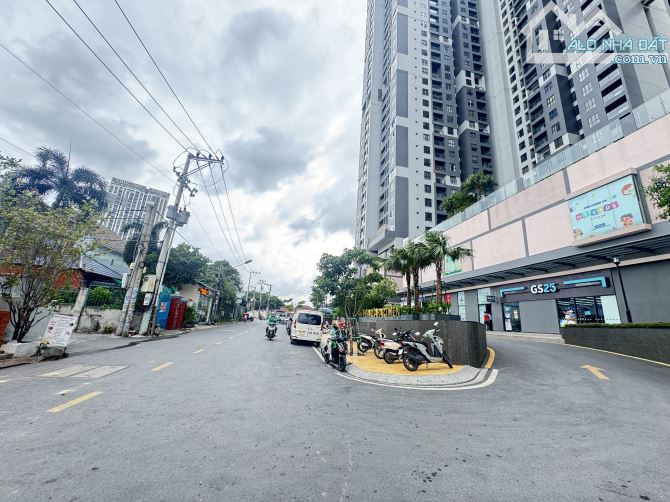 Bán Đất Ngay Chợ Đông Hoà , Ngang 8m Đường 10m Nhựa - 1