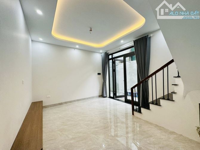 Bán Nhà Phú Diễn, Dân Xây, Full Nội Thất, Gần Đường Ô Tô Tránh, 43m2, Giá 3.01 Tỷ Có TL - 1