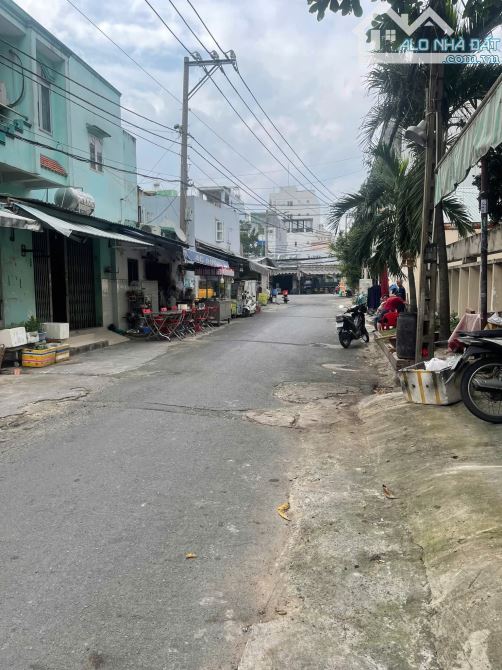 Bán nhà MT đường B khu ADC Tân Phú 6.5x24m cấp 4 giá 17 tỷ TL (gần Nguyễn Sơn) - 1