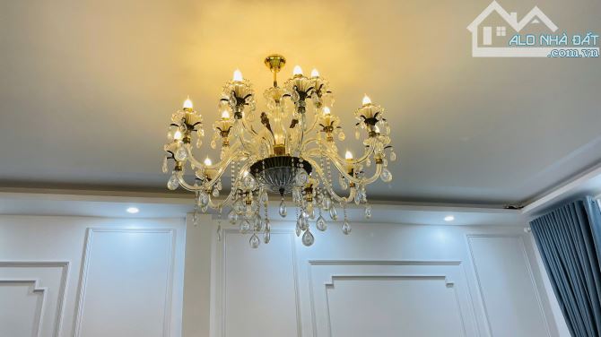 🔥 Nhà Đẹp 4PN, Full Nội Thất – Mặt Tiền Đường Ô Tô Trung Tâm P.4 – Chỉ 7,5 Tỷ! - 1