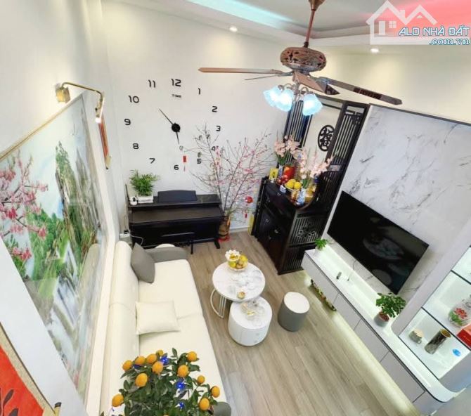 Trung tâm sài đồng - dân xây ô tô đỗ cổng nội thất nhập khẩu - 1