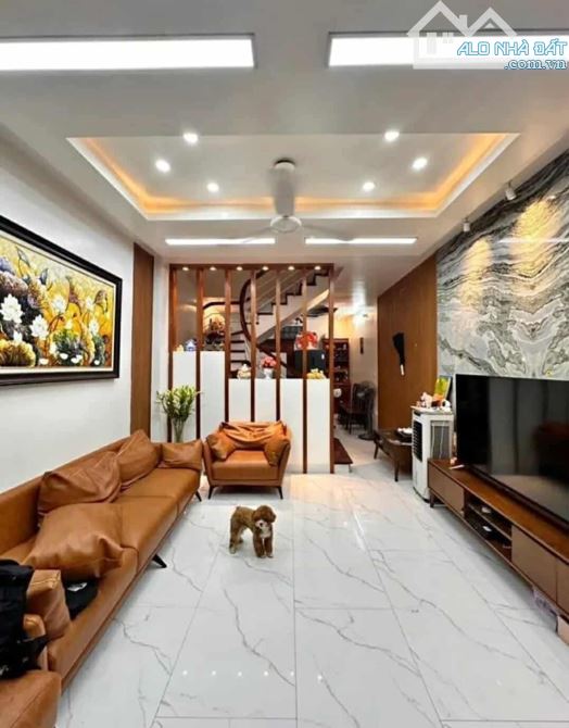 BÁN NHÀ PHÚC LỢI GIÁ 4.X TỶ, DT36M2, MT3.8M, Ô TÔ CÁCH 50M, FULL NỘI THẤT - 1