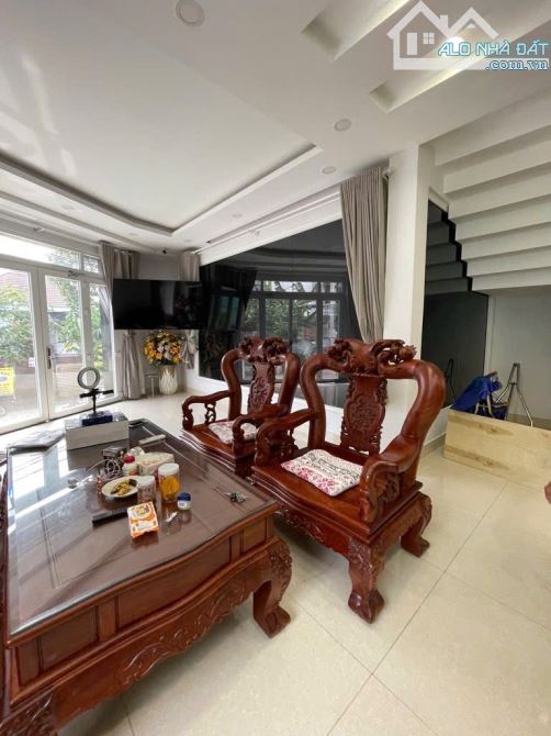 BIỆT THỰ 6 tầng Đường Thạnh Xuân 21 Phường Thạnh Xuân, Q.12 dt 103m2 (7,5mx15m)💵11tỷ - 1