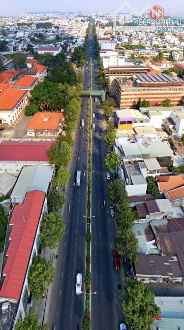 Bán 1400m2 Đất Thổ Cư Mặt Tiền Nguyễn Ái Quốc , Biên Hoà, Đồng Nai Giá 134 tỷ - 1