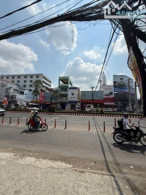 Nhà 20 tỷ 1 Trệt 2 Lầu Sân Thượng Mặt Tiền Đường Mậu Thân Đ Nguyễn Văn Cừ, TP Cần Thơ - 1