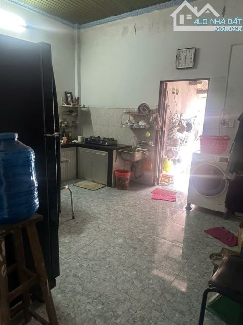 Kẹt lắm rồi bán nhanh gấp nhà Đ.Nguyễn Thị Sóc, hóc môn - 94m2 - SHR. Giá 855Tr - 1