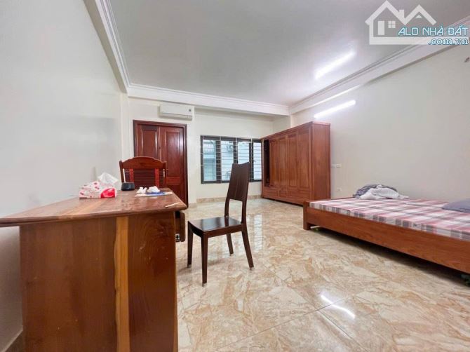 Cho thuê biệt thự mới sang trọng có hầm, thang máy KĐT Nam Cường, Cổ Nhuế. 200m x 4 nổi 1h - 1