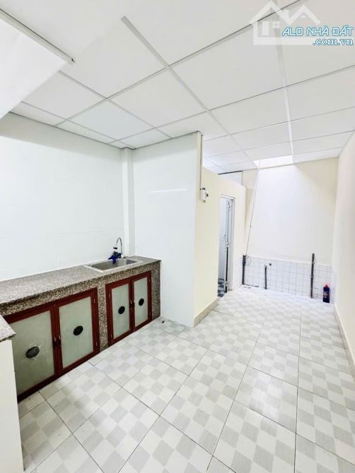 XE HƠI ĐỖ CỬA THỐNG NHẤT – PHƯỜNG 15, GÒ VẤP – 46M² – GIÁ CHỈ 4 TỶ 150 TRIỆU - 1