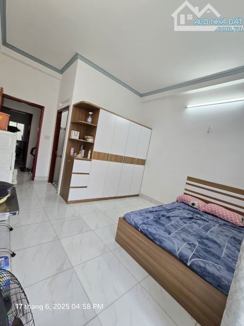 SIÊU PHẨM NHÀ MỚI - 4 TẦNG ĐẸP Ở NGAY - 4x16m- KINH DOANH, VỈA HÈ - GIÁ CỰC TỐT - 1
