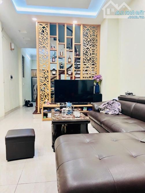 NÉT ĐẸP NHÀ Ở PHÚ MỸ MỸ ĐÌNH LÔ GÓC 3 THOÁNG NHIỀU TIỆN ÍCH - 1