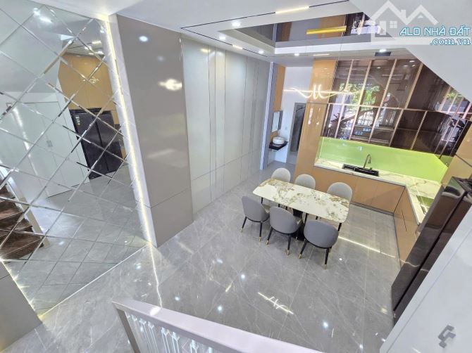 BÁN NHÀ THẠCH BÀN GIÁ 7 TỶ, DT48M2, 5 TẦNG, 5 PHÒNG NGỦ, GIÁ CHỦ CỰC SỐC - 1