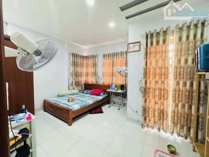 Bán nhà hẻm xe hơi Thạnh Lộc 15 Quận 12 – 7 * 21- 3 tầng vừa ở vừa cho thuê - 1