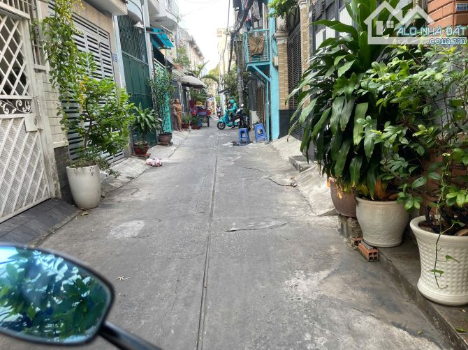 Bán nhà Trường Chinh - thông Nguyễn Hồng Đào - DT 3.8 x 15 - cn 59m2 - giá 6.7 tỷ TL - 1