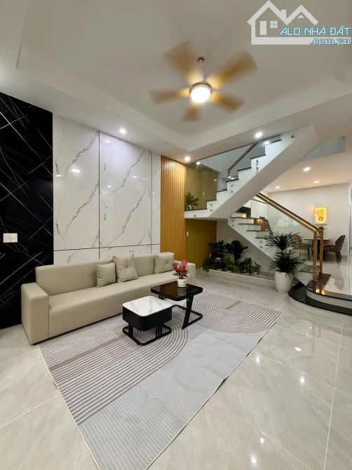 SIÊU PHẨM NHÀ MỚI 2 TẦNG - 81M2 - HOÀ CƯỜNG - HẢI CHÂU - FULL NỘI THẤT - 7,9 TỶ - 1