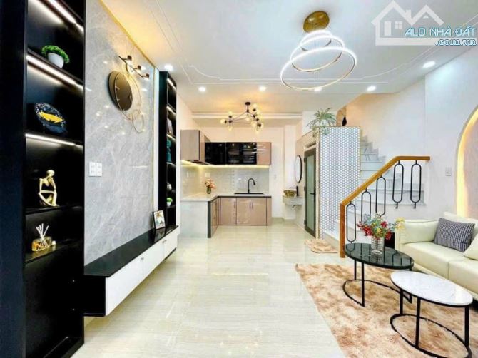 Cần bán nhà Gò Vấp, 4 tầng, hẻm 1 sẹc sát Quang Trung, ngang 4,5m, chỉ 3 tỷ 9 xíu - 1