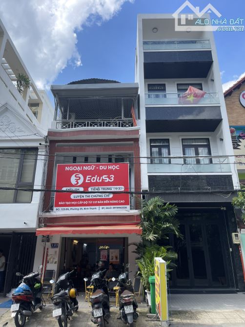 Bán Gấp Trong Tuần. Nhà Mặt Tiền Trần Quang Khải, Tân Định, Quận 1 - Công Nhận: 76.8m2 - 1