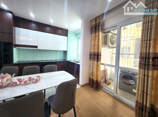BÁN CĂN HOA HẬU LÔ GÓC 3 MẶT THOÁNG TÒA CT13B KĐT NAM THĂNG LONG - 94M2 - 7 TỶ- VIEW LOTTE - 1