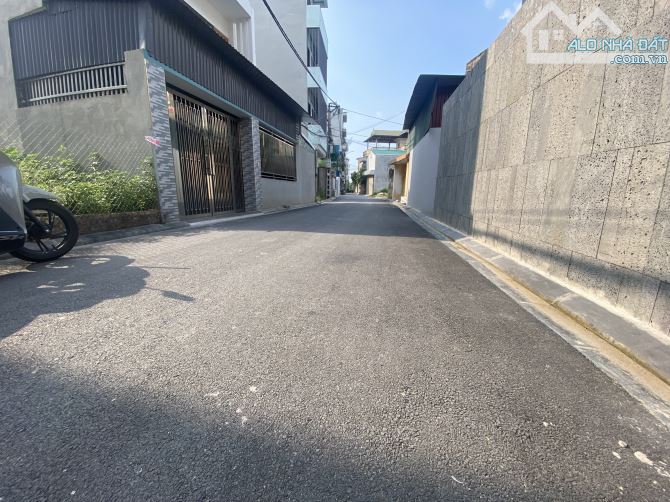 VÂN NỘI hơn 3 t.ỷ TRỤC CHÍNH TRẢI NHỰA Ô TÔ TRÁNH gần 50m vuông - 1