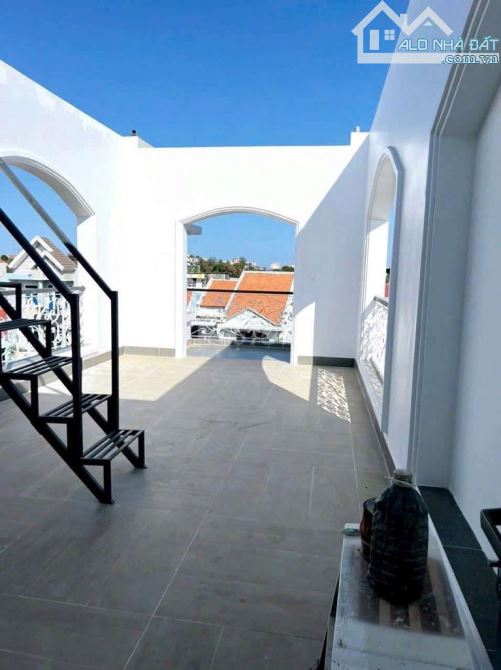 BÁN TÒA NHÀ MẶT TIỀN XÔ VIẾT NGHỆ TĨNH (16 PHÒNG) 1 TRỆT 4 LẦU VỊ TRÍ KINH DOANH ĐẮC ĐỊA - 1