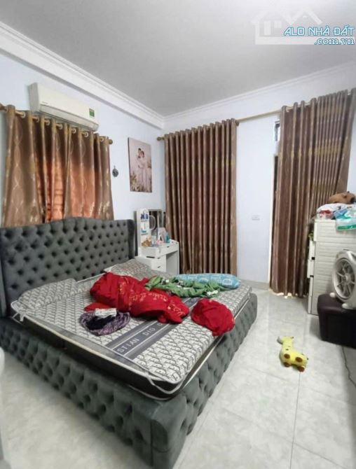 Lê Trọng Tấn, La Khê, Hà Đông, Bán căn nhà  50m 4 tầng Lô góc, Ô tô, chỉ hơn 8 tỷ - 1