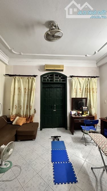 Bán nhà Bồ Đề,Long Biên 4 tầng,73m,mt5m gần oto nhỉnh 10 tỷ - 1