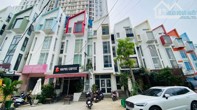 Bán nhà mặt phố Shop house dự án La Astoria đường Nguyễn Duy Trinh Quận 2 cũ (108m2) 21 tỷ - 1