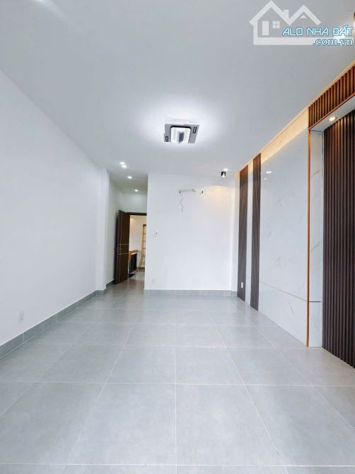 BÁN NHÀ ĐẸP 3 TẤM CÁCH MẶT TIỀN HOÀNG DIỆU 3 CĂN Ngang 4 Dài 9,5 Giá 5Tỉ Nhĩnh Sổ Riêng - 13