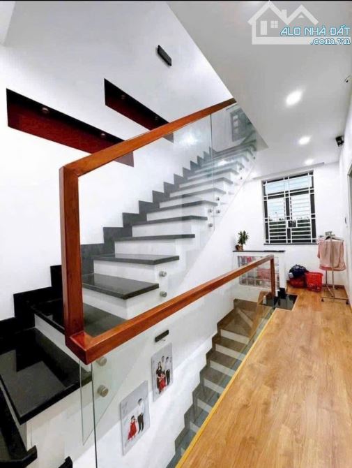 NHÀ 2 lầu đẹp kdc Nam Long, Cái Răng giá 5 tỷ 550 tr (thương lượng ít) - 2