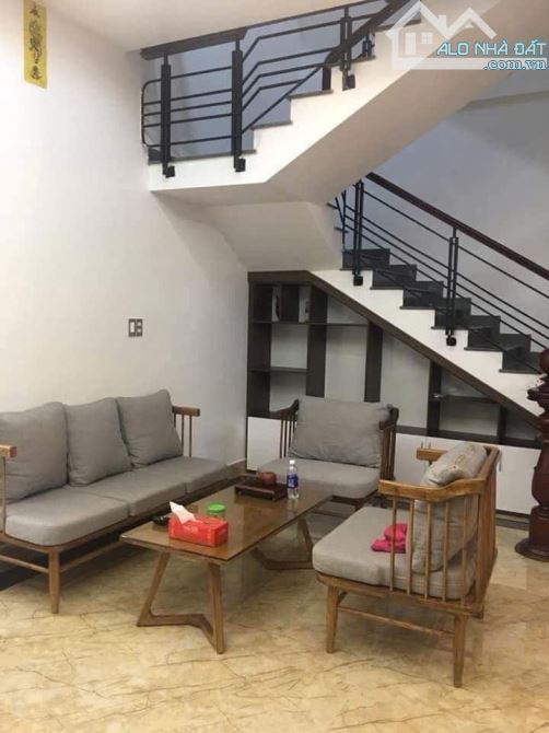 BÁN BIỆT THỰ 4 TẦNG MẶT TIỀN PHÙNG CHÍ KIÊN, KQH KIỂM HUỆ, P. XUÂN PHÚ, ĐẲNG CẤP TP HUẾ - 2