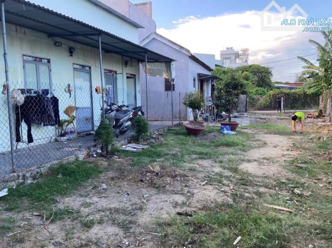 ĐẤT VƯỜN GẦN KĐT VĨNH ĐIỀM TRUNG P.TÂY TP NHA TRANG - 2