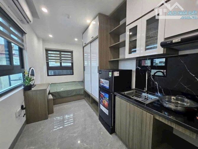 BÁN CCMN TÂY HỒ 102M2 8T 29 PHÒNG CHO THUÊ - DÒNG TIỀN 100TR/THÁNG - GIÁ 23.5 TỶ - 2