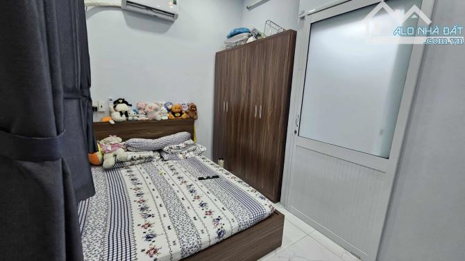 Bán nhà hẻm Thạch Lam,P.Phú Thạnh,Q.Tân Phú,dt: 4 x 5 nhà xây 2 lầu 2 Tỷ 45. - 2