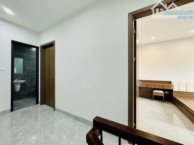 Bán Nhà Phú Diễn, Dân Xây, Full Nội Thất, Gần Đường Ô Tô Tránh, 43m2, Giá 3.01 Tỷ Có TL - 2