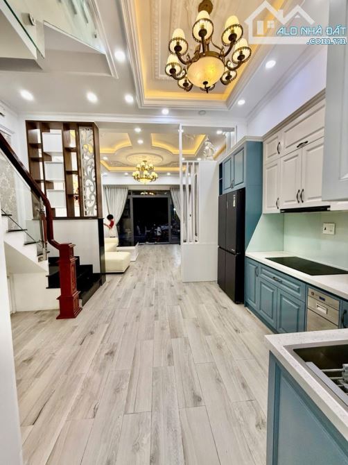 Bán nhà mới 4 tầng KDC Sài Gòn Mới – Nhà Bè, đường 8m, xe hơi đậu tận cửa - 2