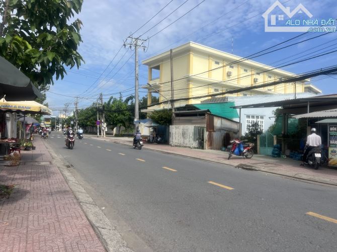 Bán 111 m2 đất thổ cư mặt tiền đuờng Trần Nguyên Hãn,cách chợ Cũ 100m,phuờng 8 Mỹ Tho - 2