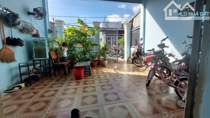 Bán nhà rộng rải 121 m2 TP Biên Hòa , ô tô vô tới nhà - 2
