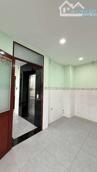 Bán Căn hộ dịch vụ 18phòng , đường SinCo , 225m2 ( 6.4 x 36 ) 6 TẦNG THANG MÁY, cần Khaiác - 2