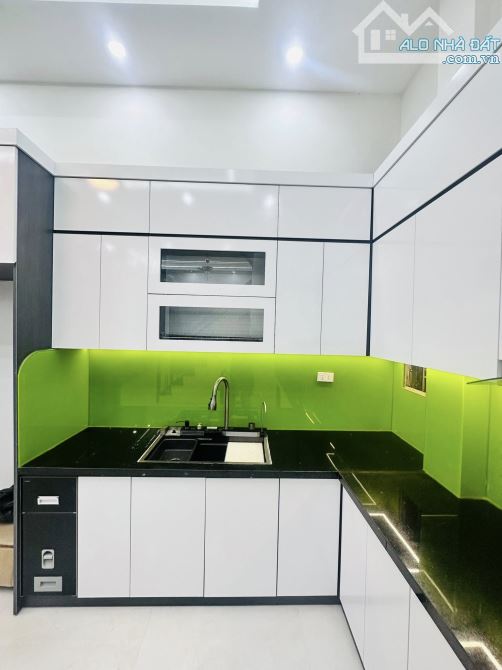 CẦN BÁN NHÀ QUAN NHÂN THANH XUÂN, DT65M2 GARA OTO THANG MÁY, KINH DOANH, CHỈ 16.5 TỶ - 2