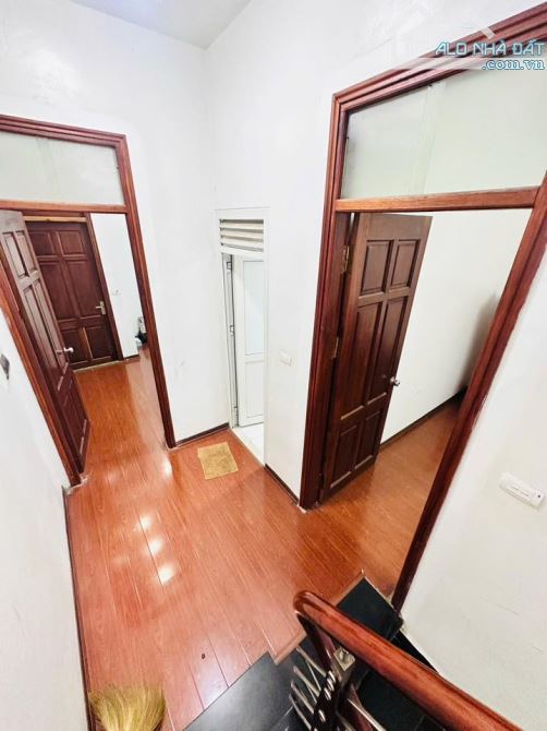 NHÀ ĐẸP TRUNG TÂM CẦU GIẤY 46m 4 TẦNG MT5.2m 11.6 TỶ CÁCH HỒ 30M GẦN Ô TÔ NGÕ THÔNG - 2