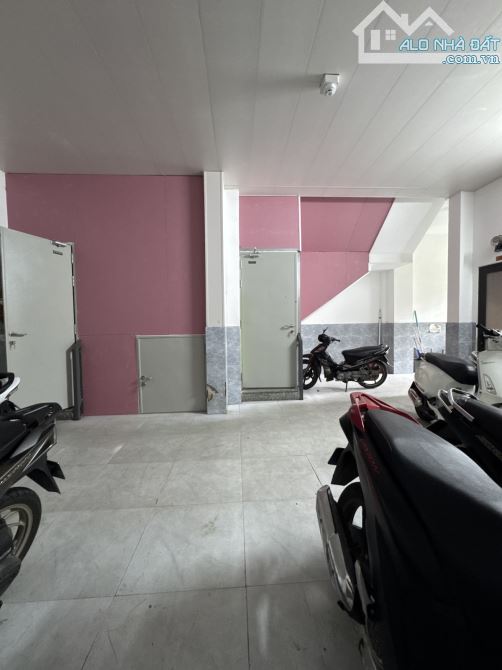 💥 TUYỆT 10,5 tỷ dòng tiền 50 triệu: Tòa Căn hộ 115m2 ngang 7m Nguyễn Hoàng, 4 Tầng 17 Phò - 2